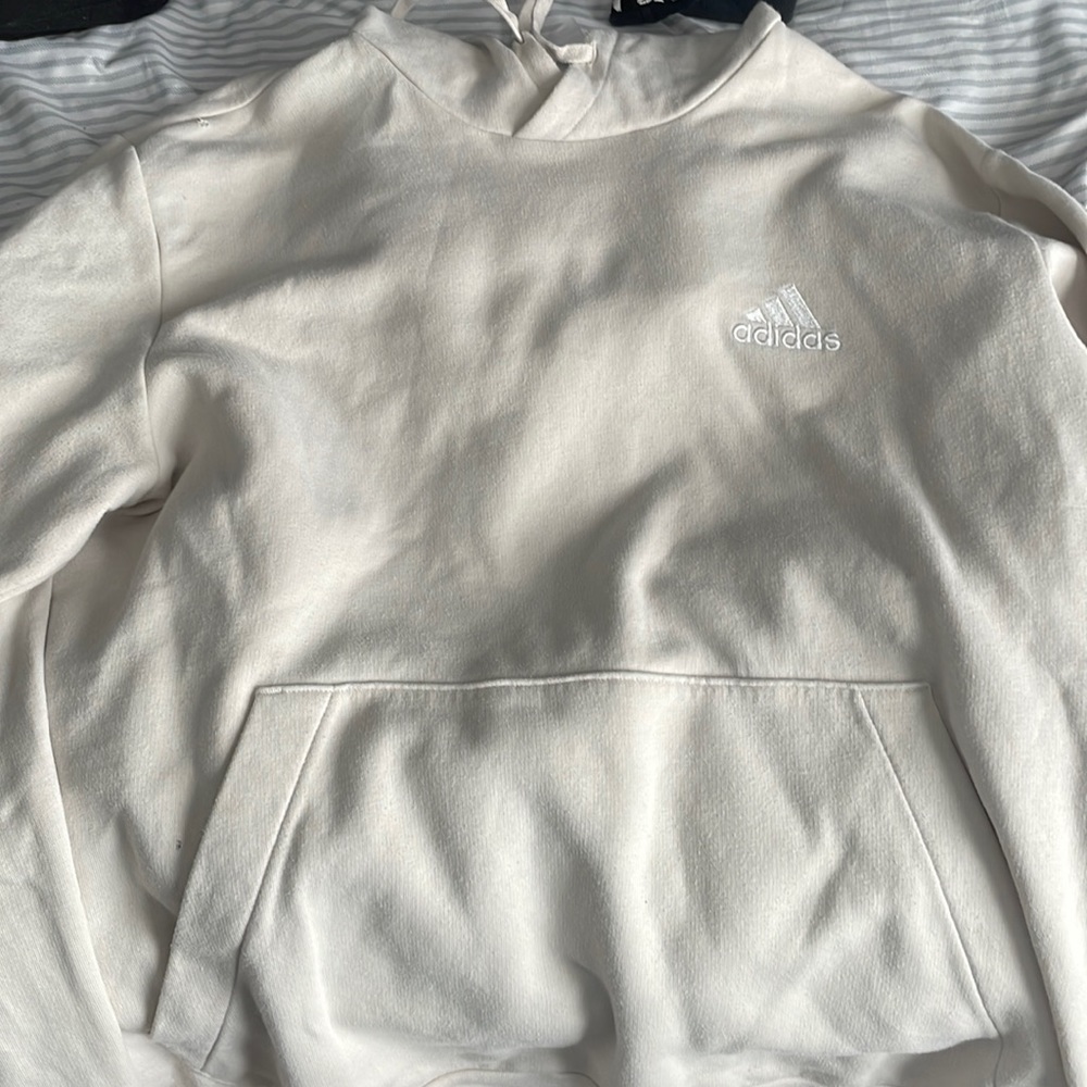 No holes, stains, or stretched areas
